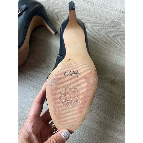 Vince Camuto Black Leather, Heel Booties, Side zip, Women's size 8.5 - Picture 2 of 9